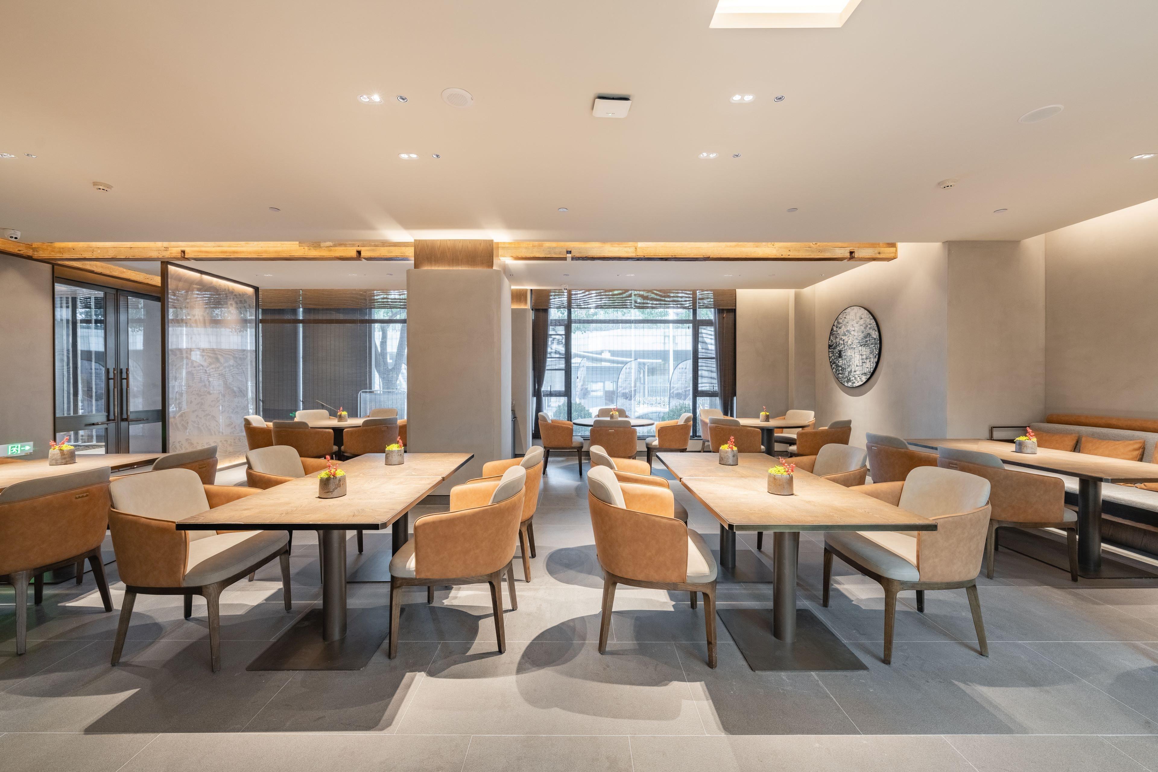 Holiday Inn Express Shanghai Expo Centre By Ihg Exterior photo