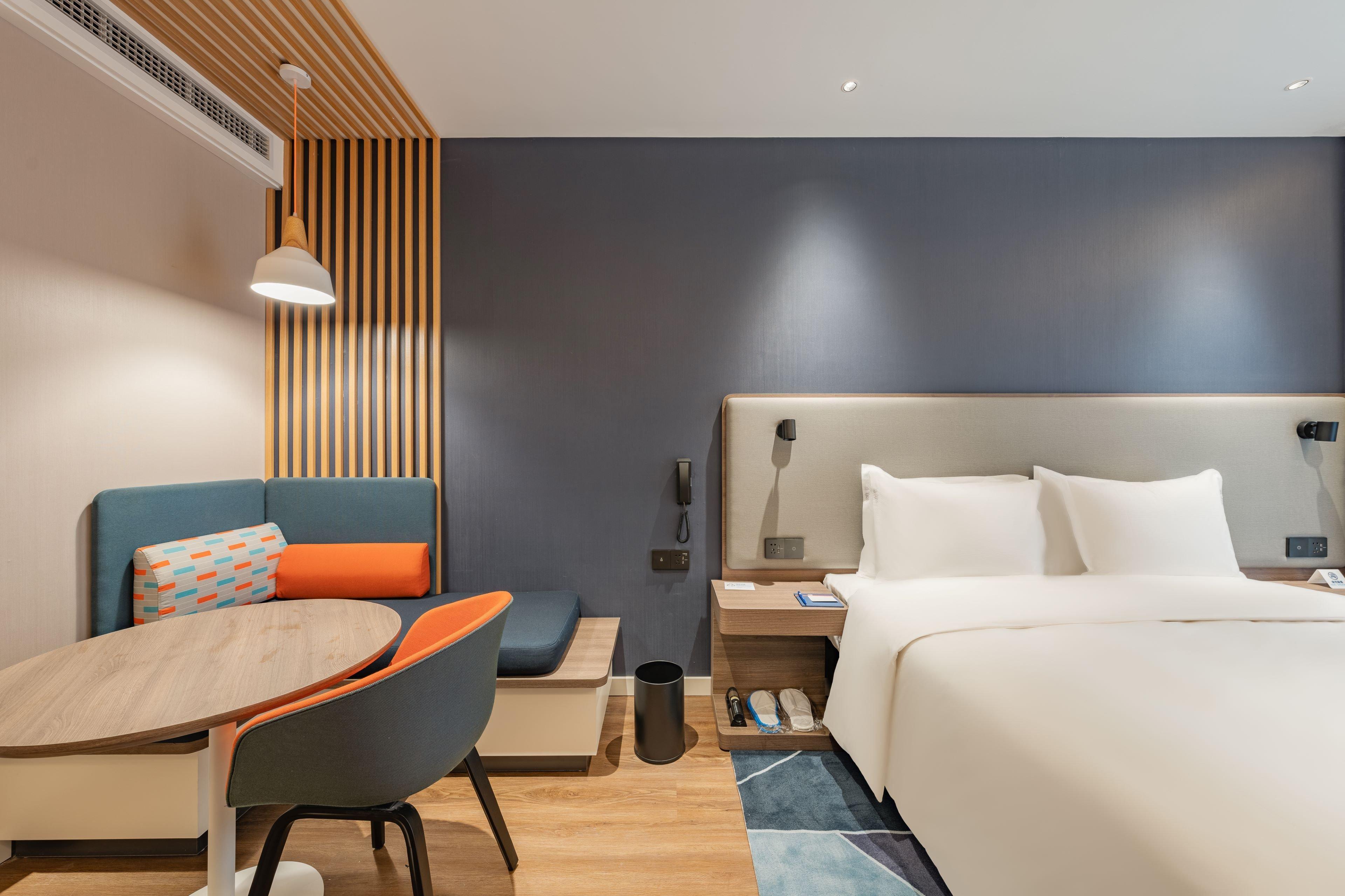 Holiday Inn Express Shanghai Expo Centre By Ihg Exterior photo